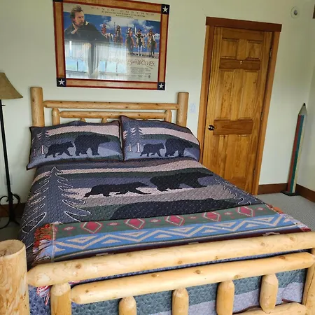 Clover Hill Farm & Country Inn